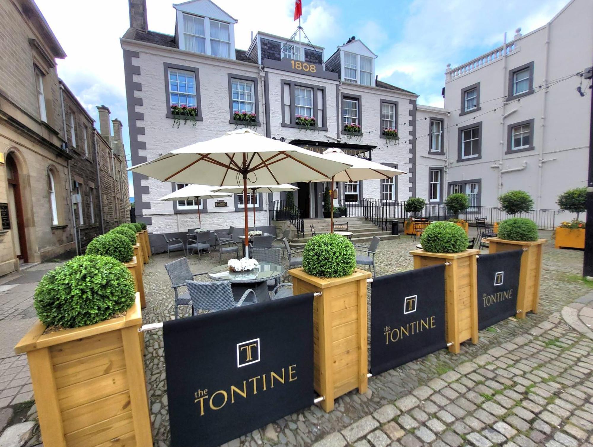 The Tontine Hotel Пийбълс Екстериор снимка