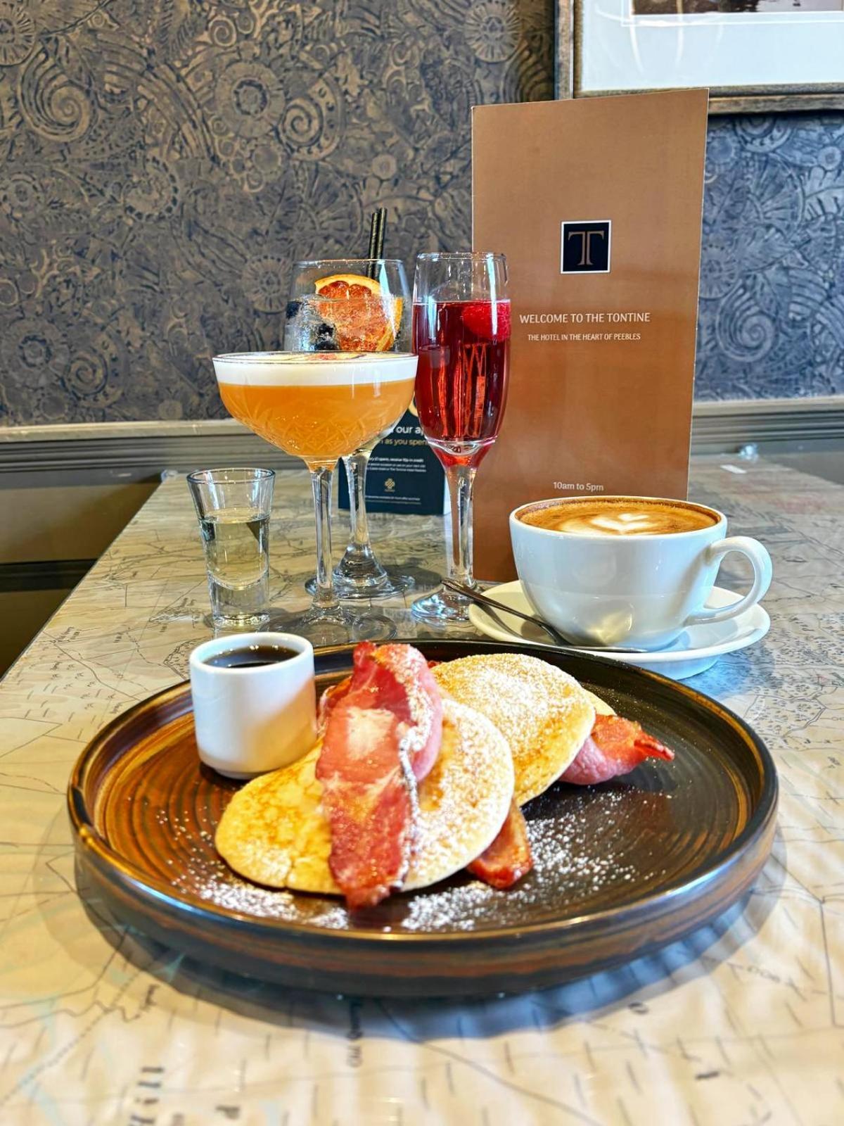 The Tontine Hotel Пийбълс Екстериор снимка