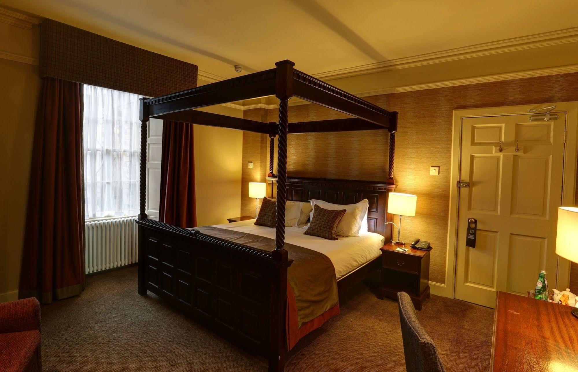 The Tontine Hotel Пийбълс Екстериор снимка
